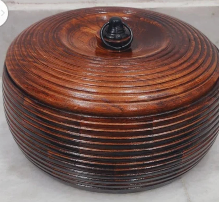 Handcrafted Sheesham Wood Chapati Roti Hot Box – Traditional Kitchen Casserole & Tableware Server (Brown)
10inch Dia